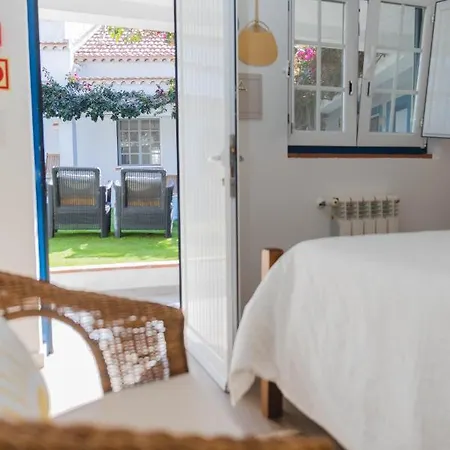 Berlenga 招待所 3*